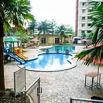 Good And Homey Studio At Kebagusan City Apartment By Travelio