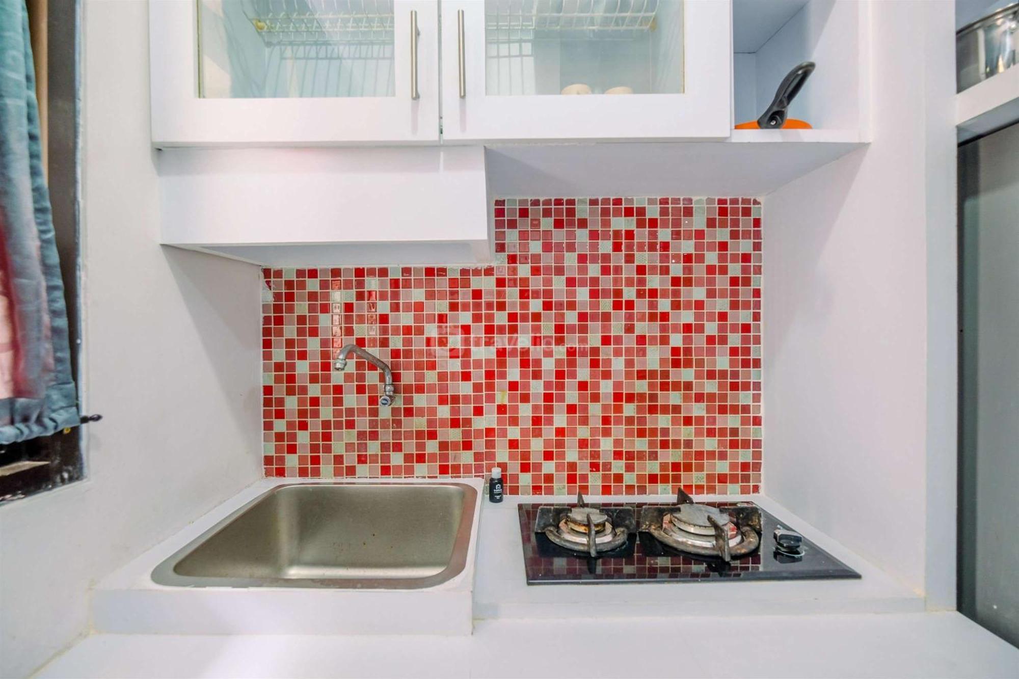 Apartment Good And Homey At Kebagusan By Travelio Jakarta