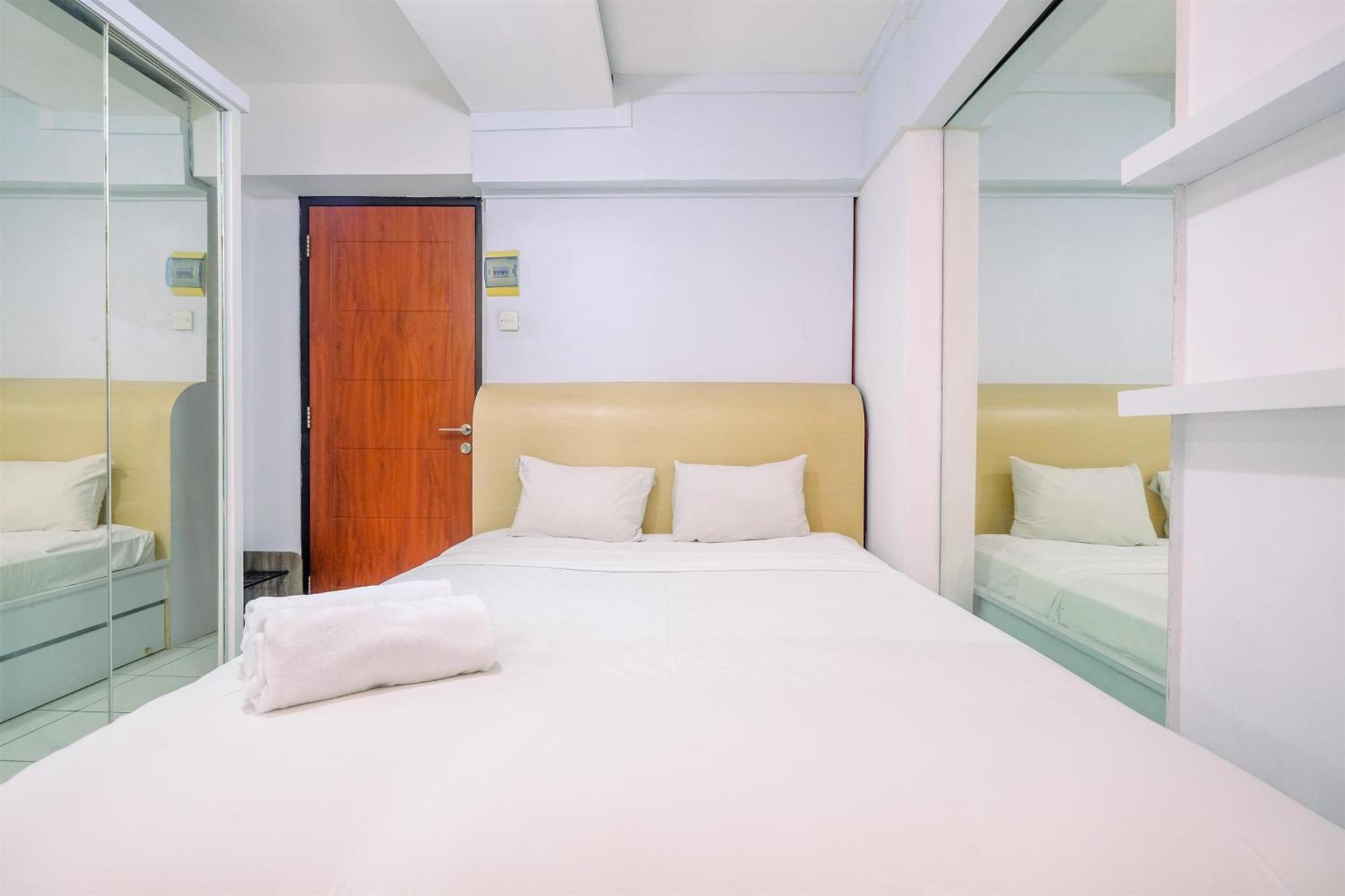 Apartment Good And Homey At Kebagusan By Travelio *